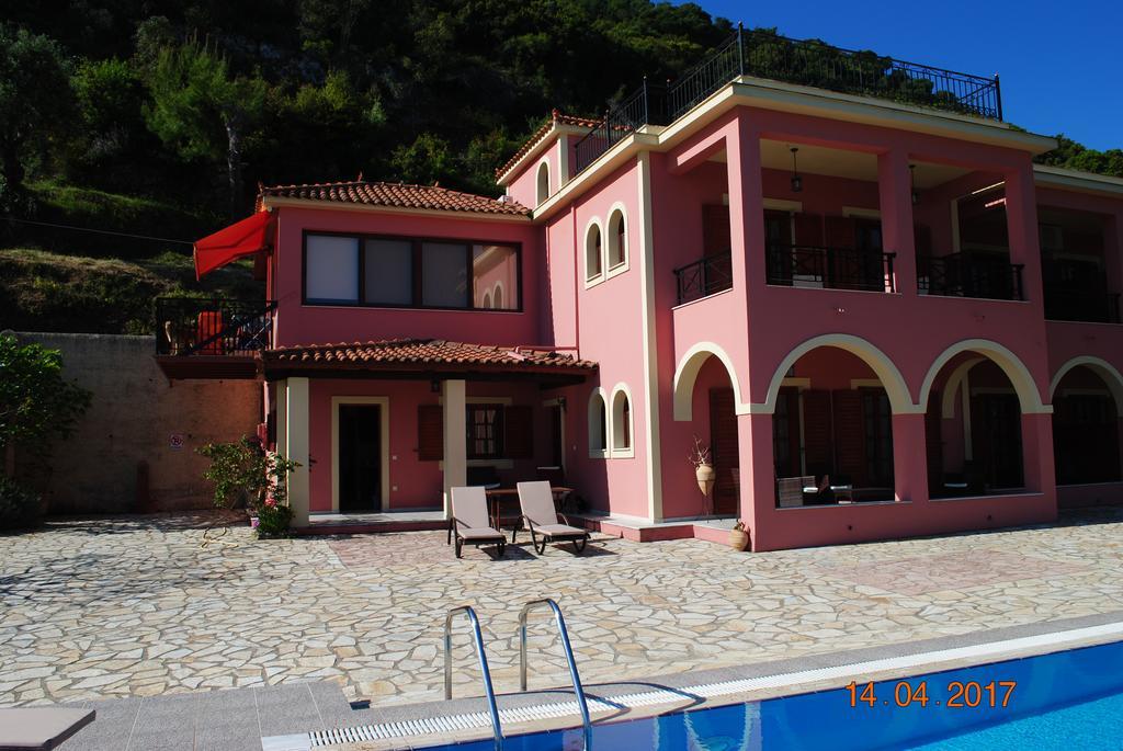 Villa Eora Keri Exterior photo